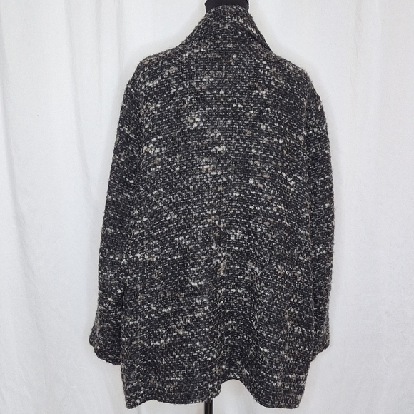 J. Jill Double Breasted Lightweight Relaxed Fit Tweed Coat - Size 2X - Picture 5 of 12